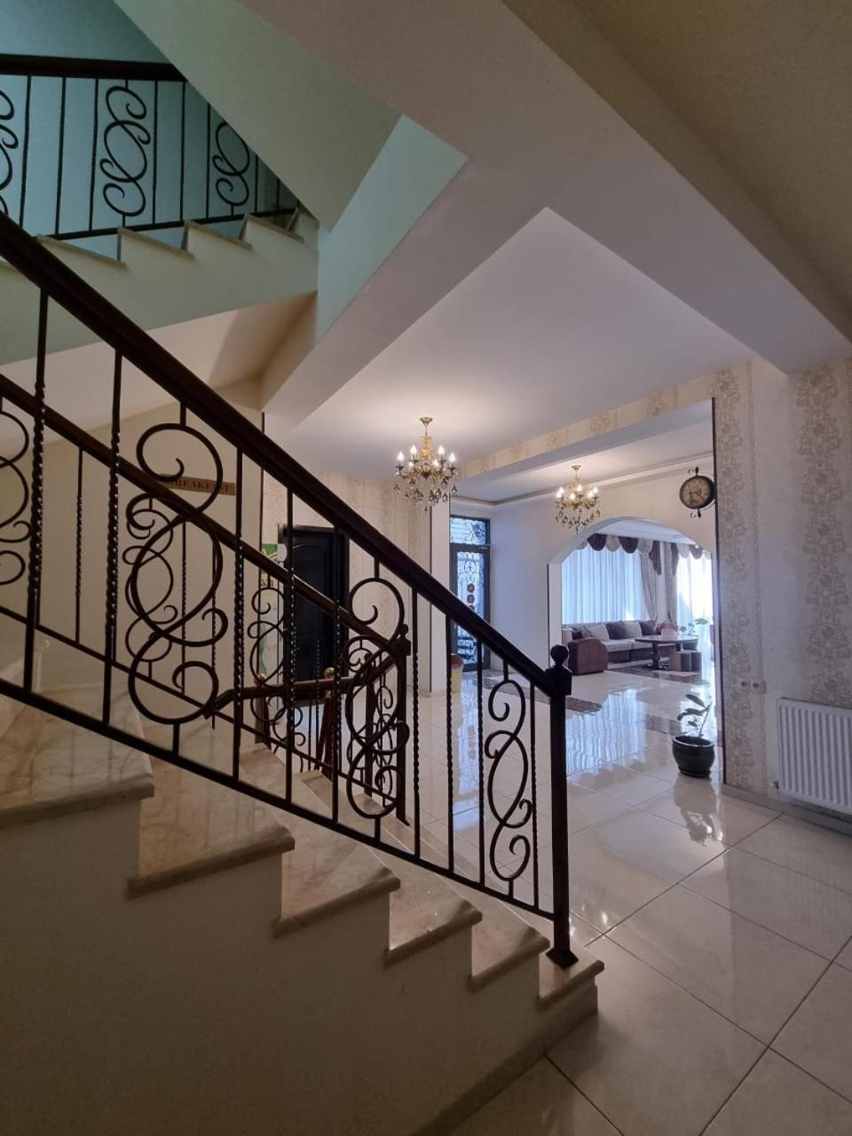 Marialuis Hotel Tiflis Dış mekan fotoğraf