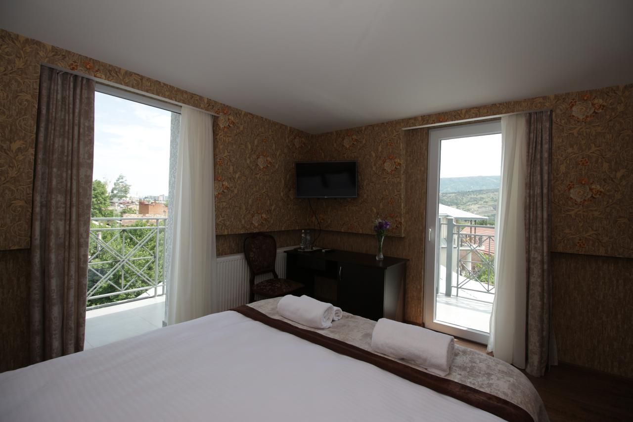 Marialuis Hotel Tiflis Dış mekan fotoğraf